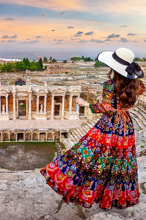 Unimoni Travel Agency Mananthavady Expert in Holiday Packages, Hotel